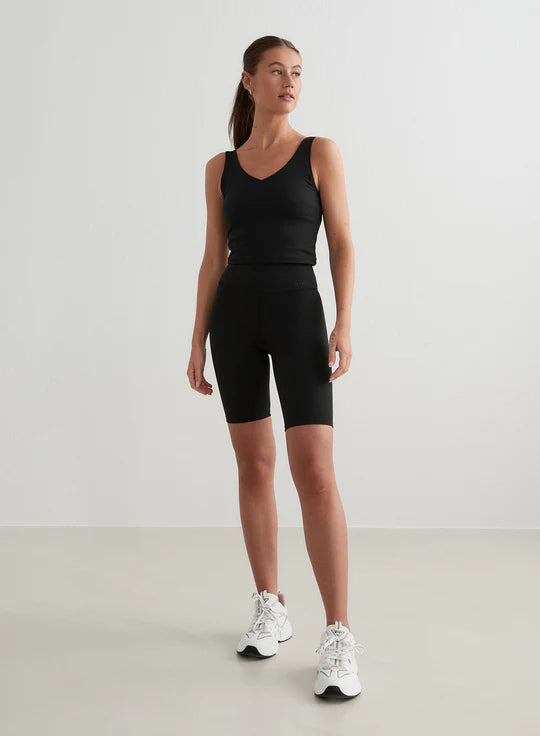 AIMN BLACK SENSE BIKER SHORTS