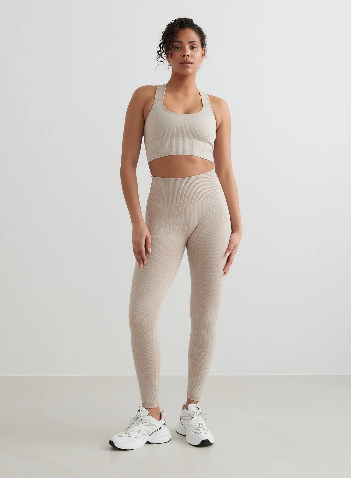 BEIGE RIBBED SEAMLESS TIGHTS